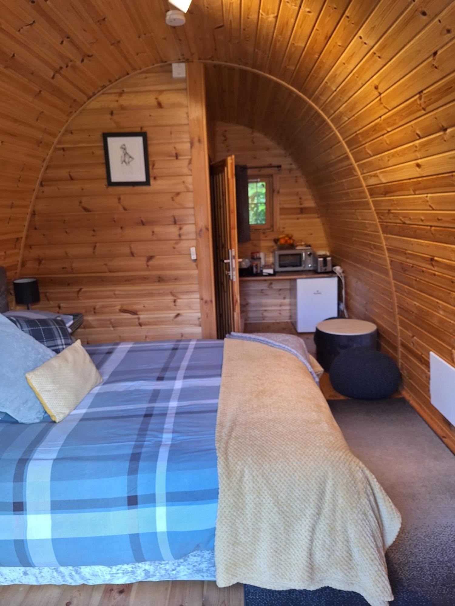 Log cabin Kells  Exterior foto